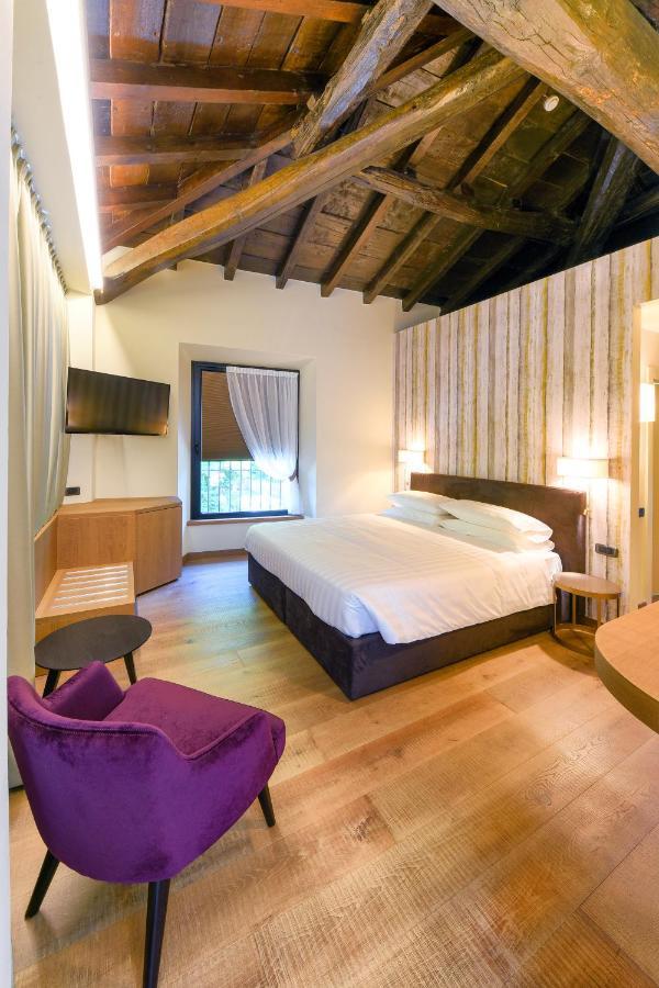 Relais & Spa Castello Di Casiglio Erba Exteriör bild
